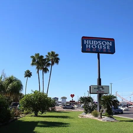 Hudson House Motel